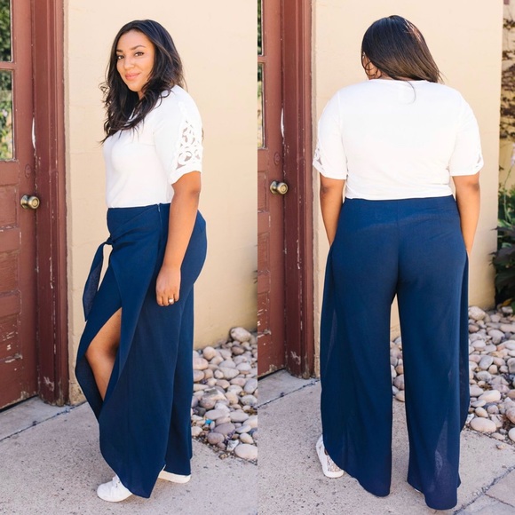 FINAL PRICE❗️ Wrap Fall Up Tie Front Pants In Navy - Picture 4 of 8